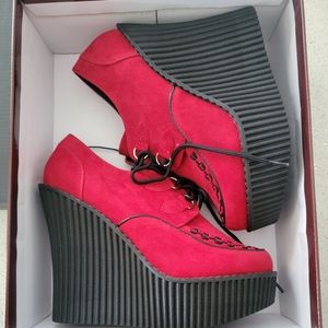Demonia wedges